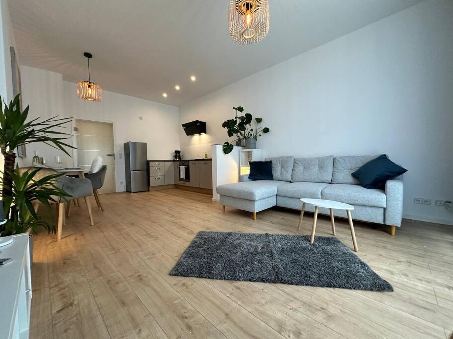 Appartamento Modern, Stylisch Und Zentral! Meuselwitz Esterno foto