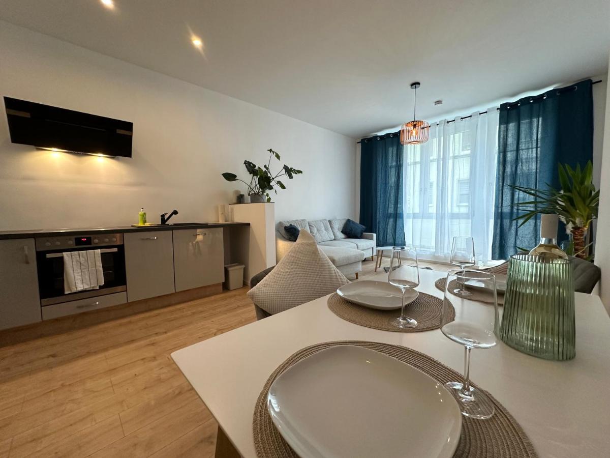 Appartamento Modern, Stylisch Und Zentral! Meuselwitz Esterno foto